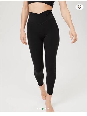 aerie Black High-Waist V-Cut Leggings